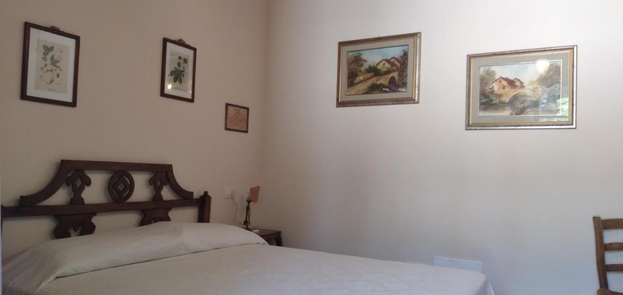 Agriturismo Podere Gianmaria カスティリョンチェッロ エクステリア 写真